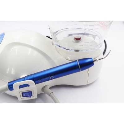 Ultrasonic Scaler LED with water bottles, scaling and Endo tips 